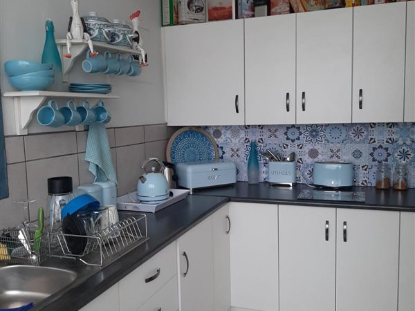2 Bed Flat in Arcon Park