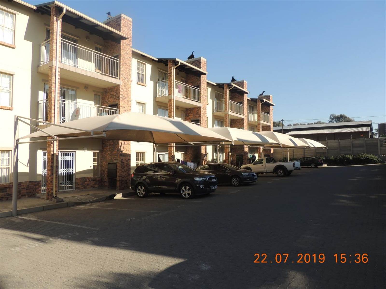2 Bed Apartment in Trichardt photo number 17