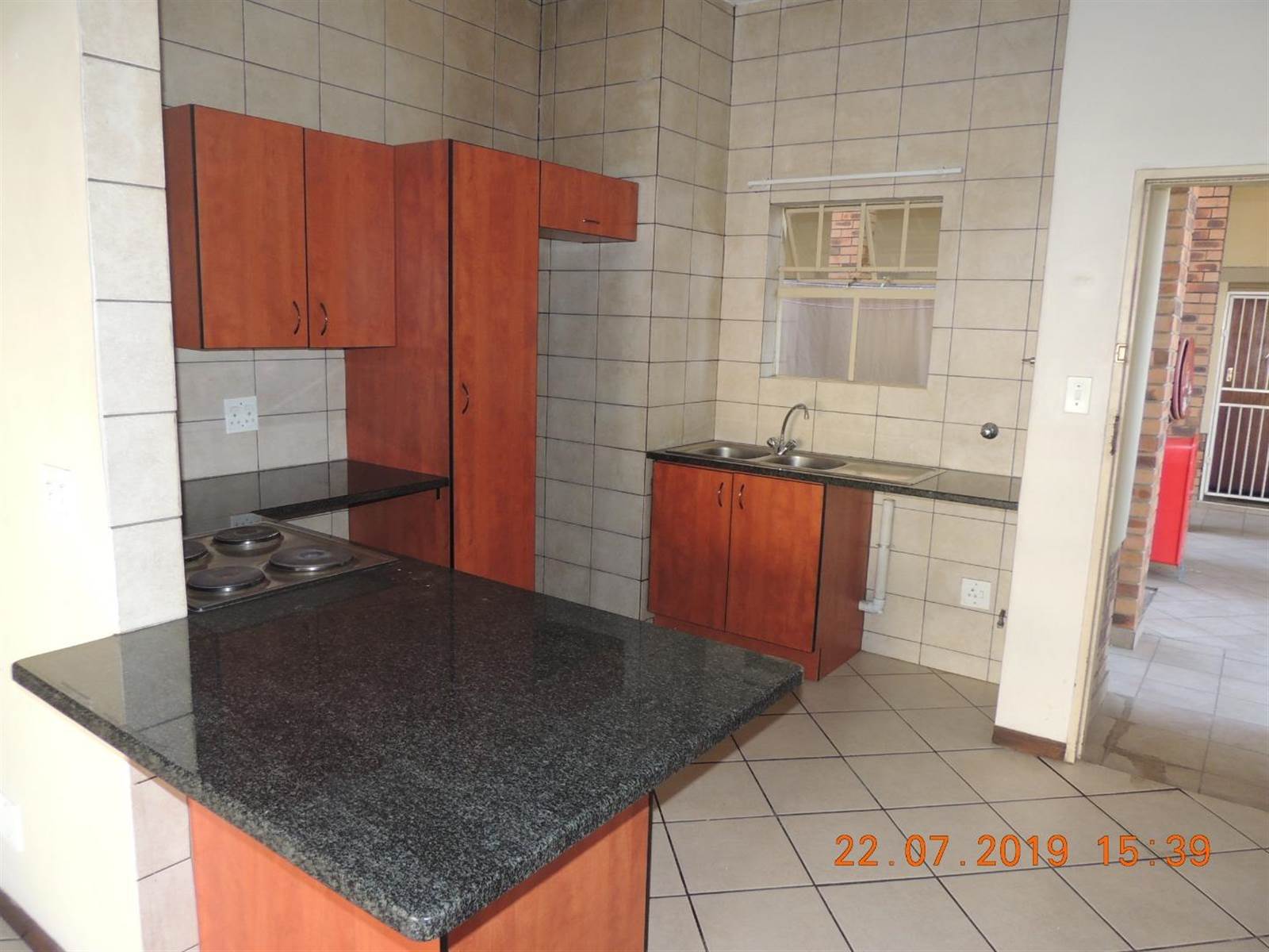 2 Bed Apartment in Trichardt photo number 15