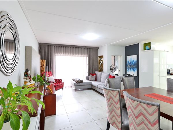 3 Bed Apartment in The Polofields