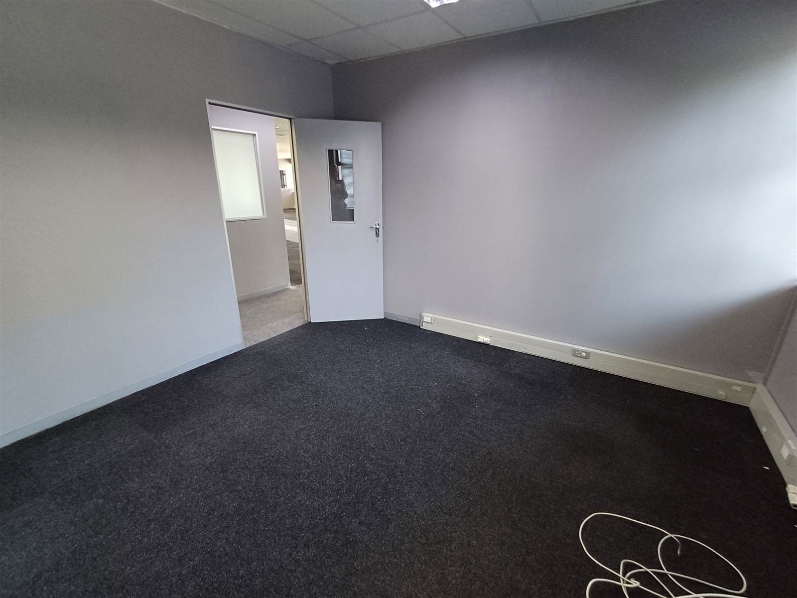 163  m² Commercial space in Essenwood photo number 5