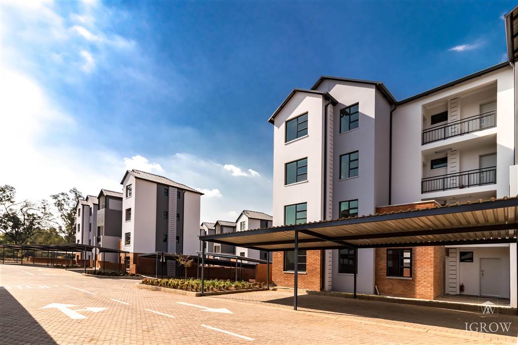 2 Bed Apartment to rent in Shere RR3248438 Private Property