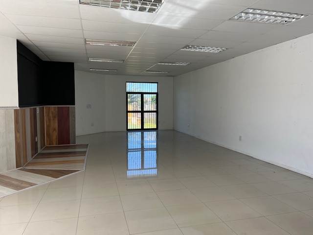 111  m² Retail Space in Parklands photo number 1