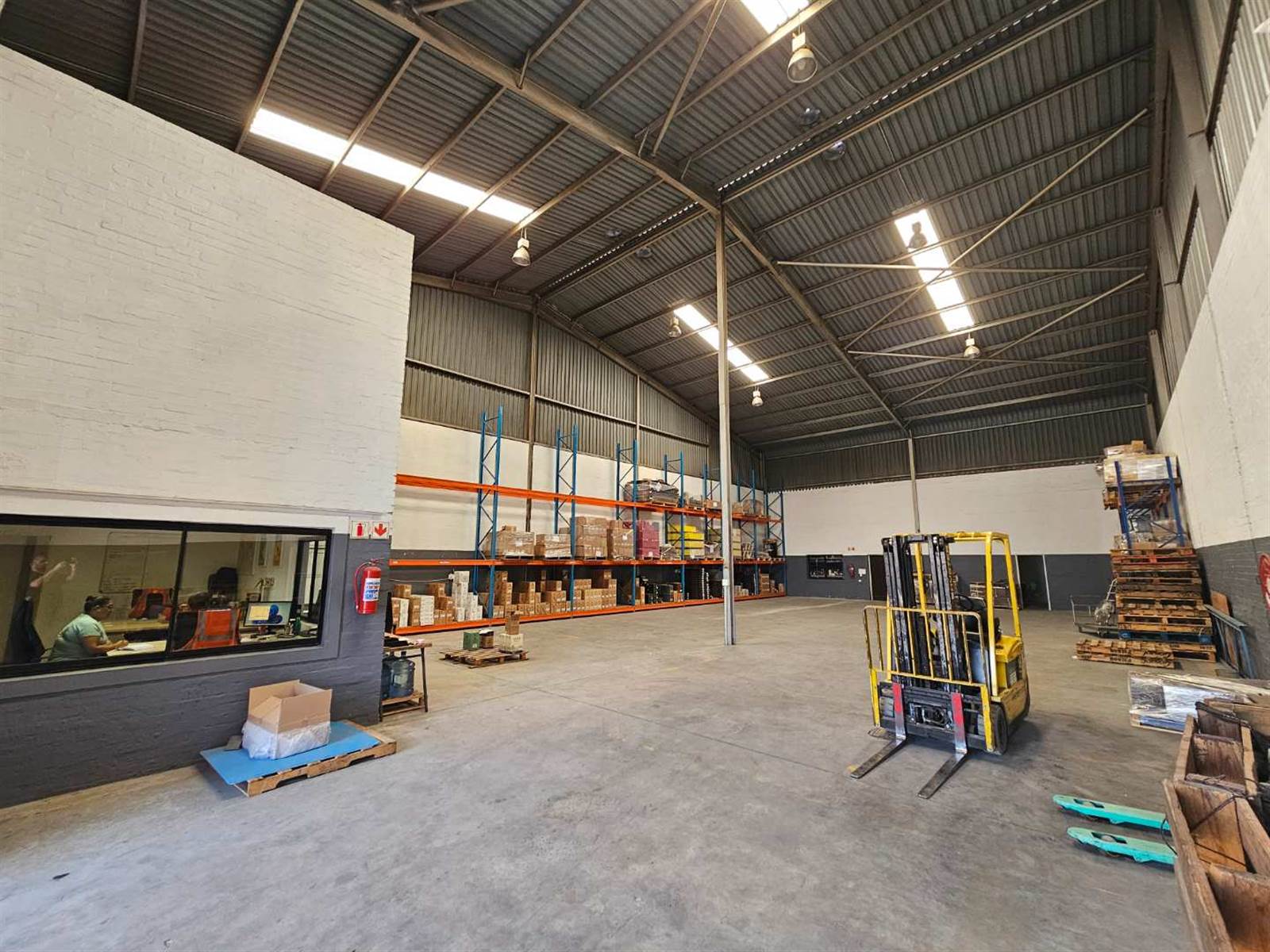 619  m² Industrial space in Kuilsriver photo number 4