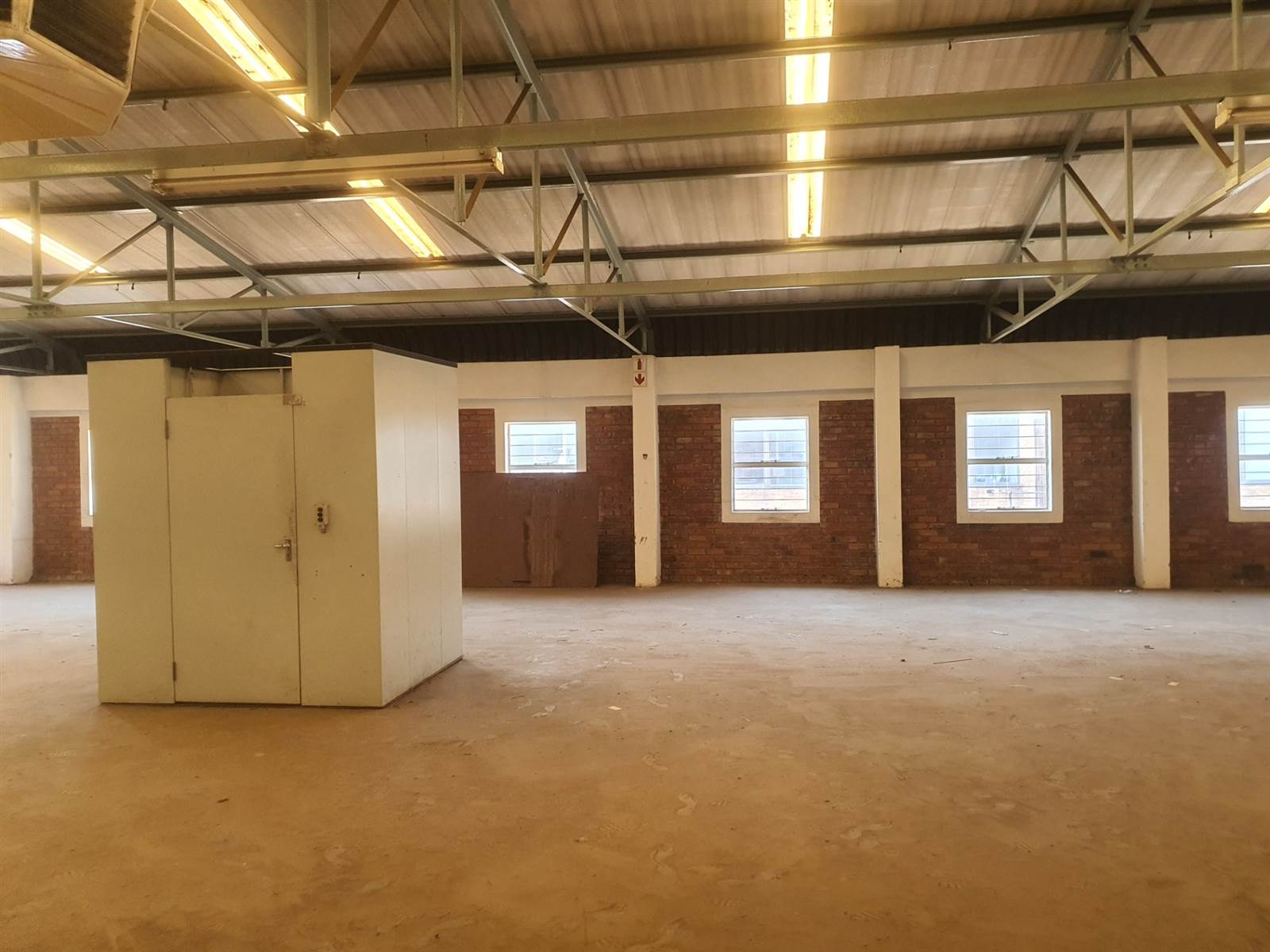 1500  m² Industrial space in Silverton photo number 23