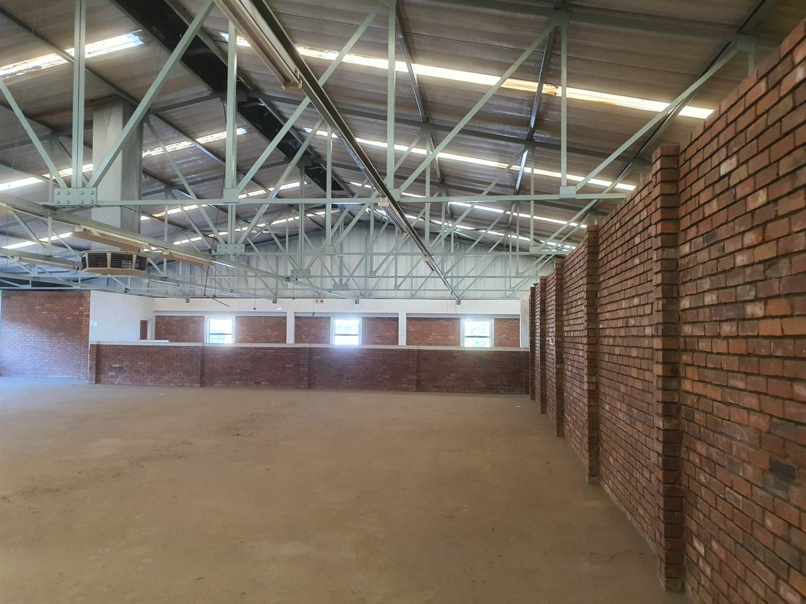 1500  m² Industrial space in Silverton photo number 18
