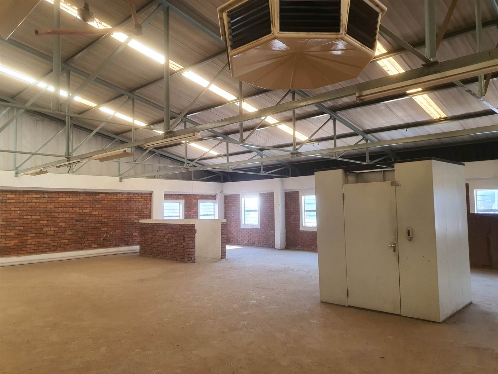1500  m² Industrial space in Silverton photo number 20