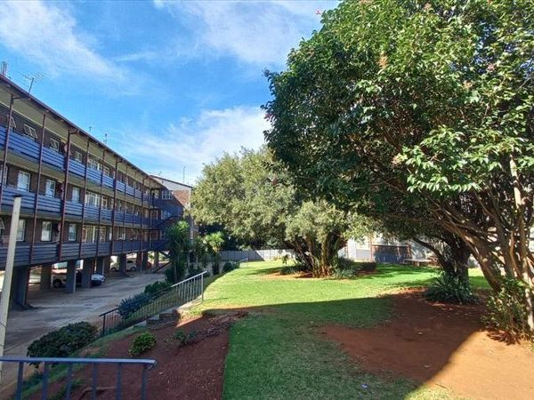 1 Bed Apartment in Rhodesfield