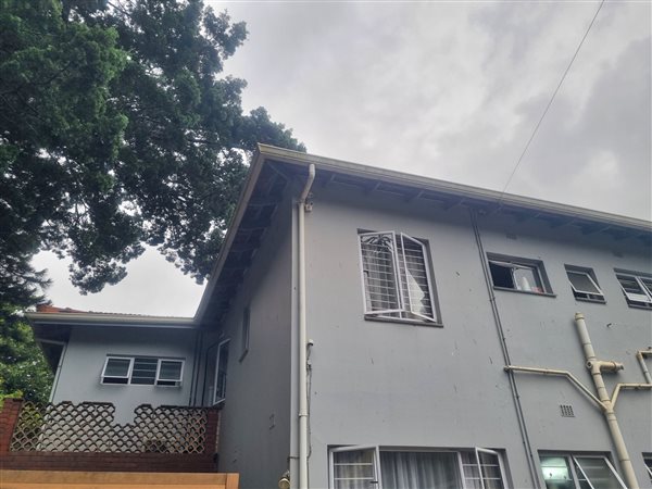 2 Bedroom House 2 Bedroom House