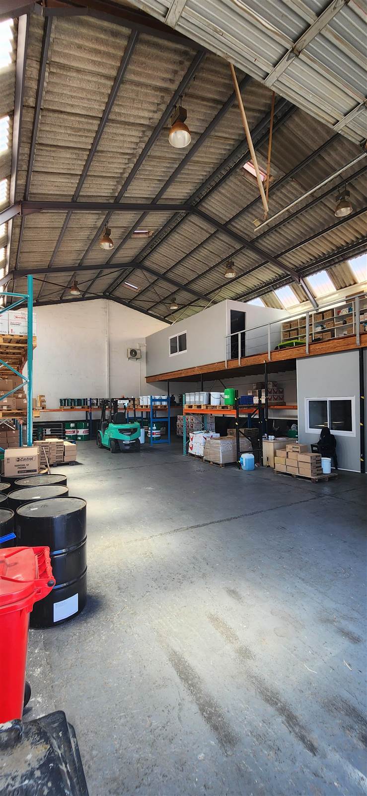 640  m² Industrial space in Killarney Gardens photo number 2