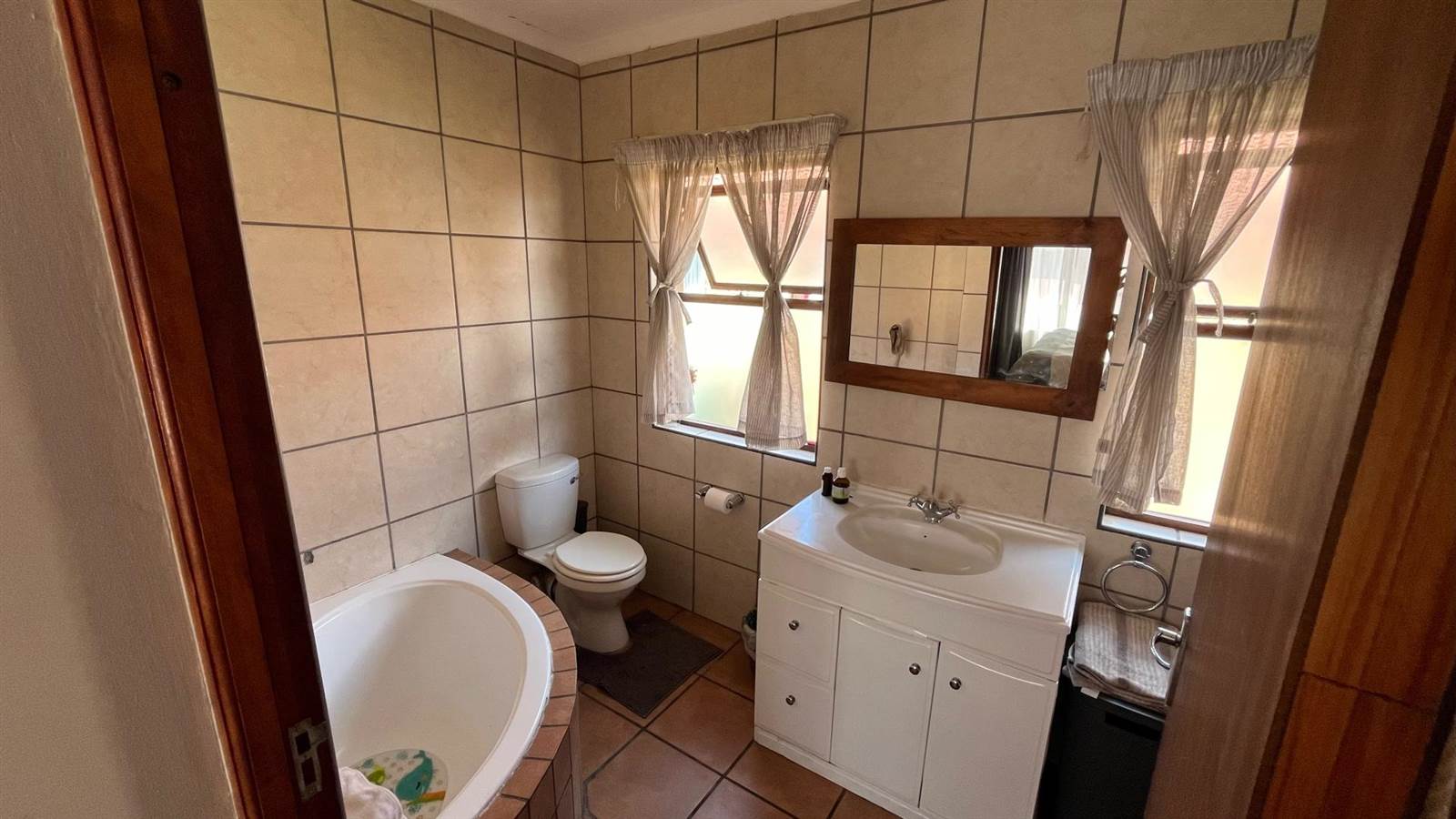 3 Bed Townhouse in Middelburg Central photo number 10