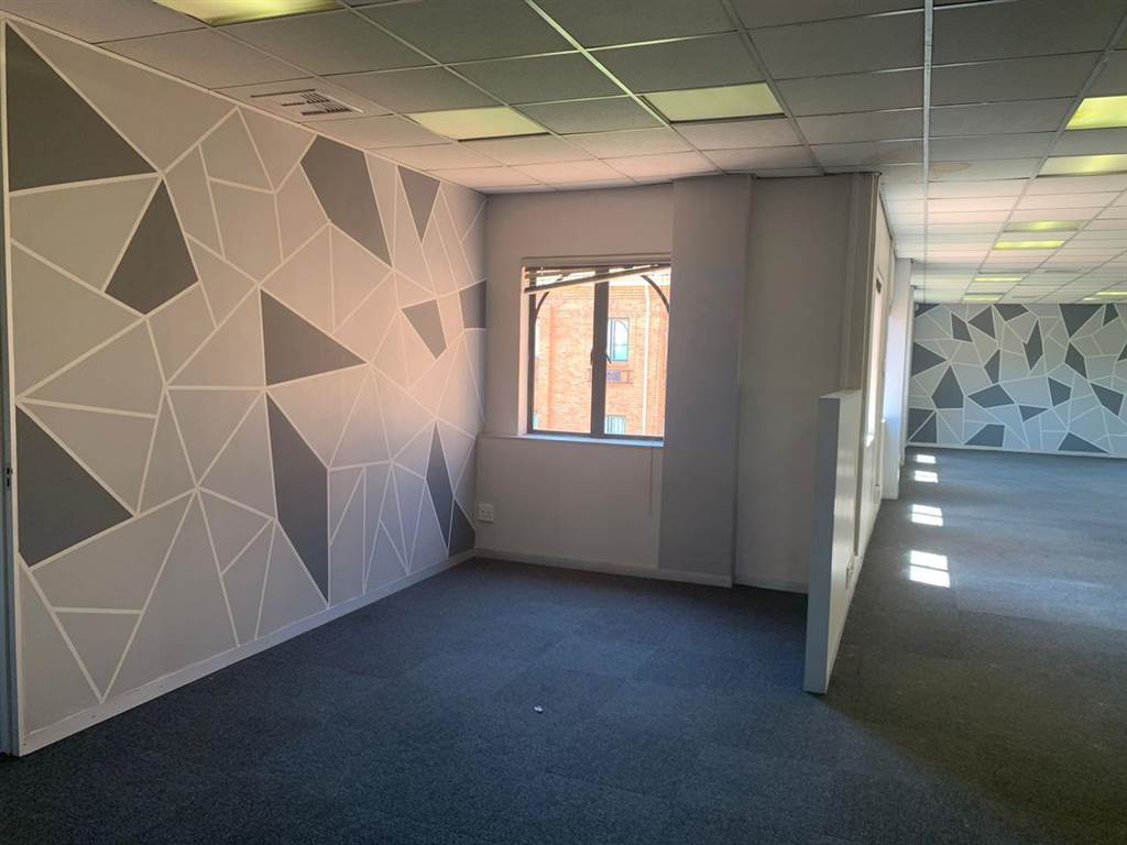 342  m² Commercial space in Rivonia photo number 20