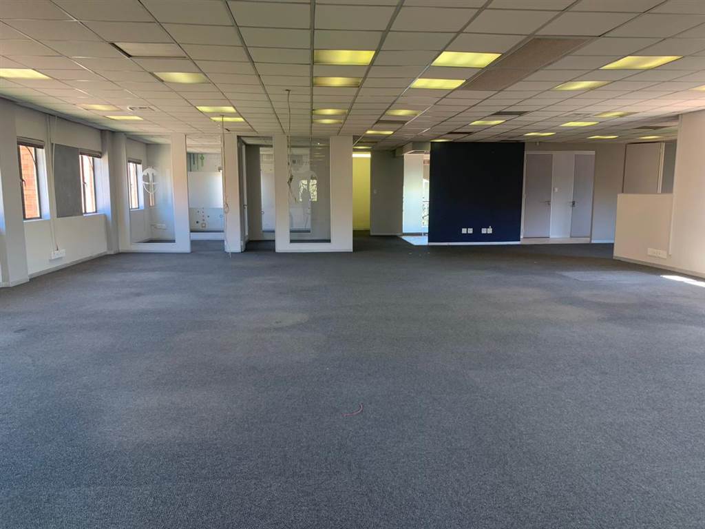 342  m² Commercial space in Rivonia photo number 13