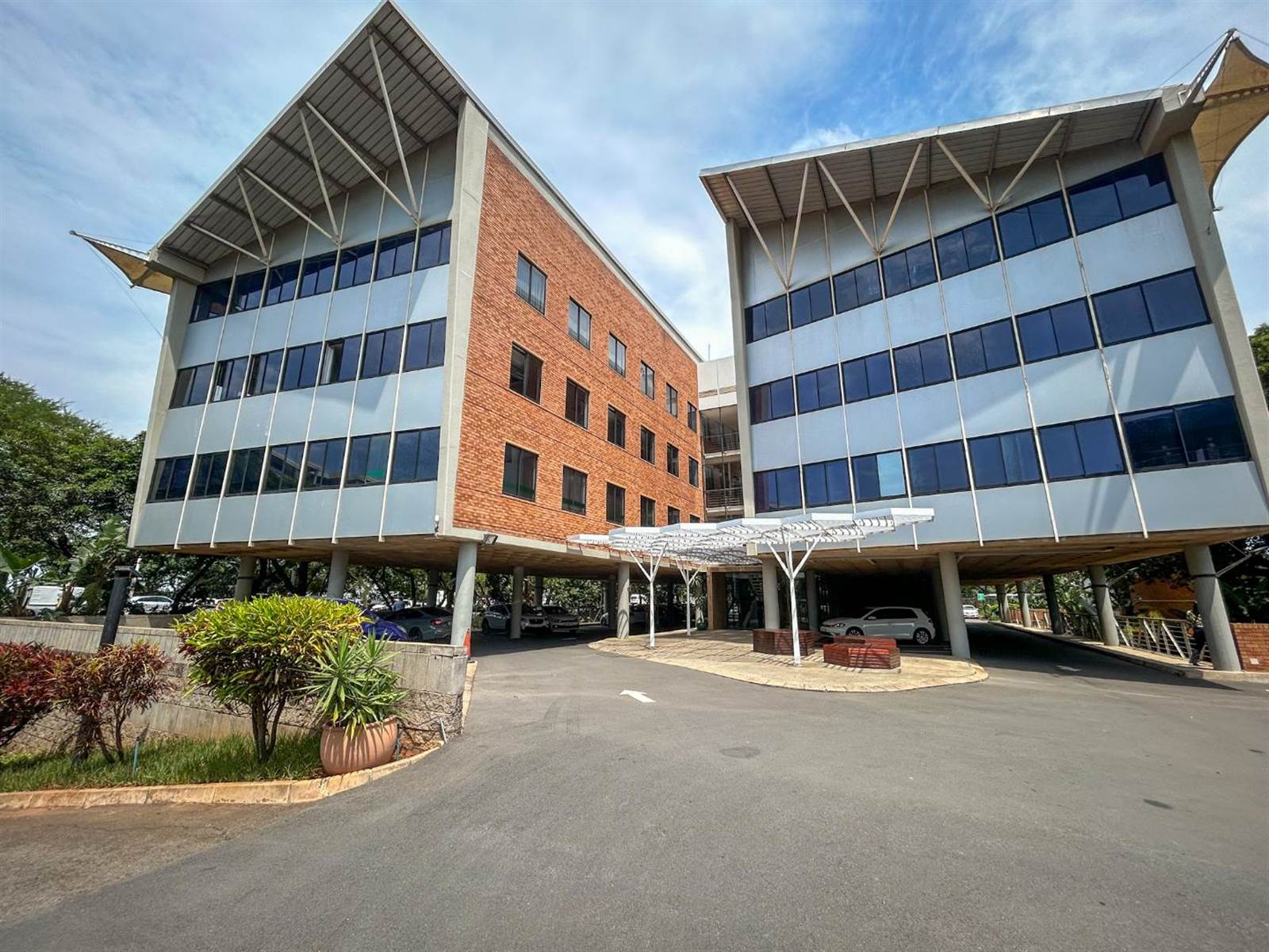 452.37  m² Office Space in Umhlanga Ridge photo number 3