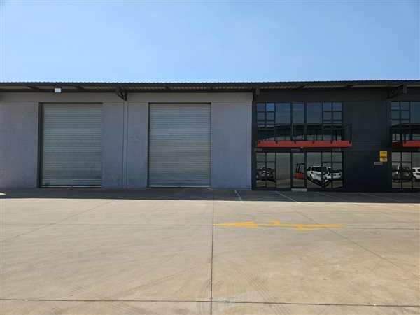 984  m² Industrial space