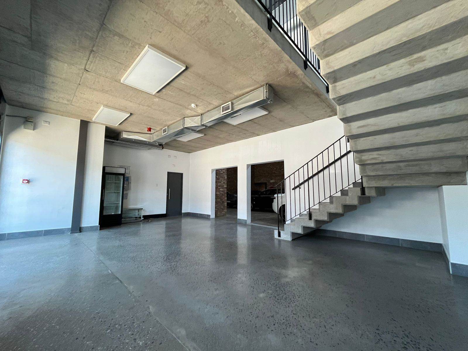 361  m² Commercial space in Fourways photo number 3