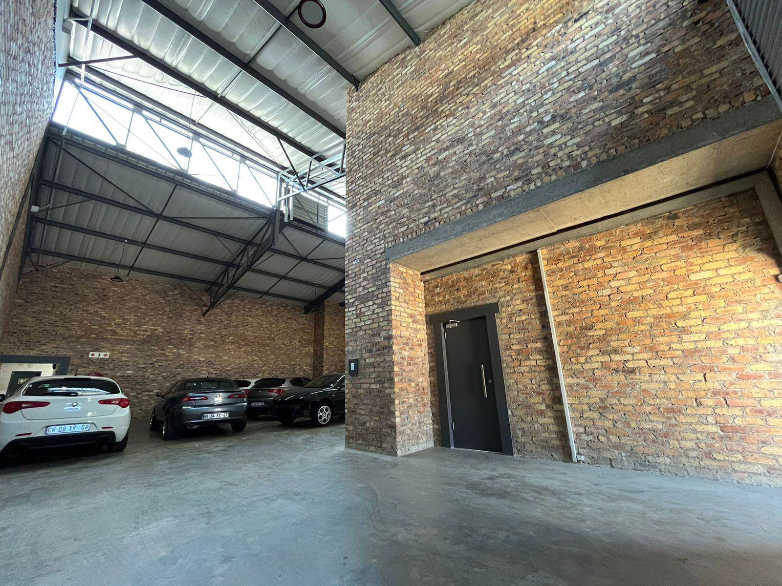 361  m² Commercial space in Fourways photo number 9