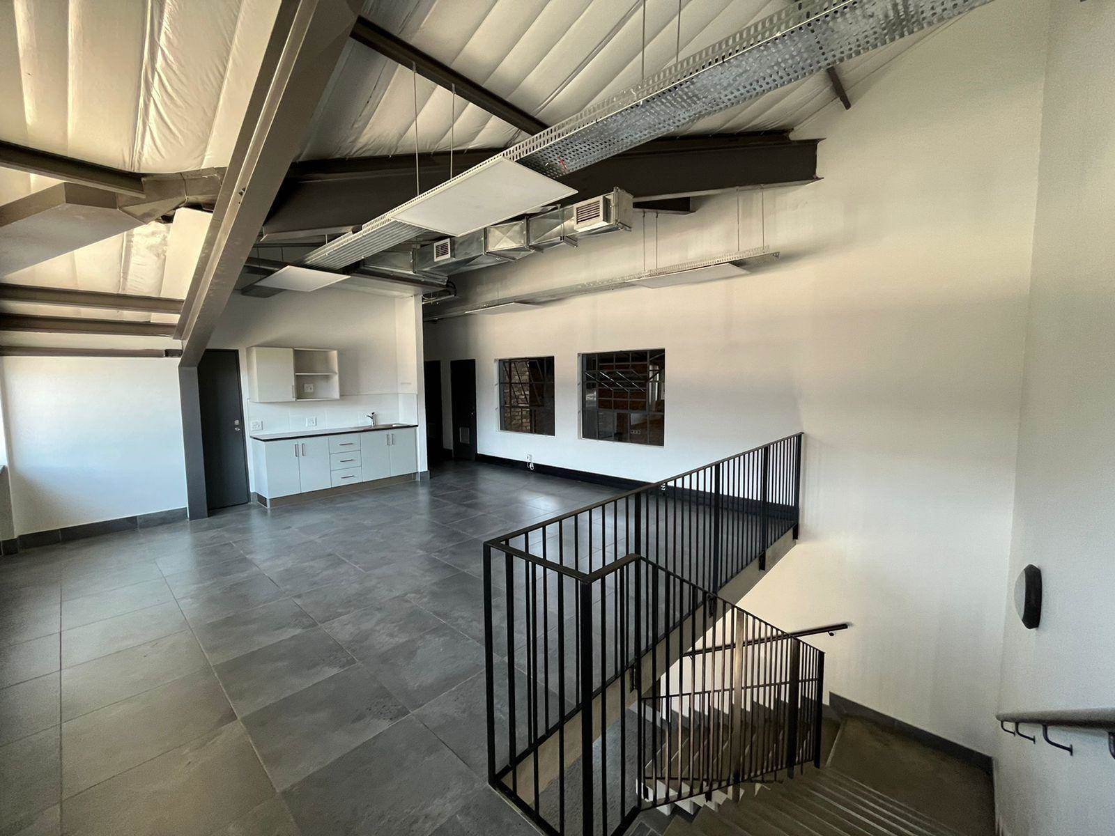 361  m² Commercial space in Fourways photo number 4