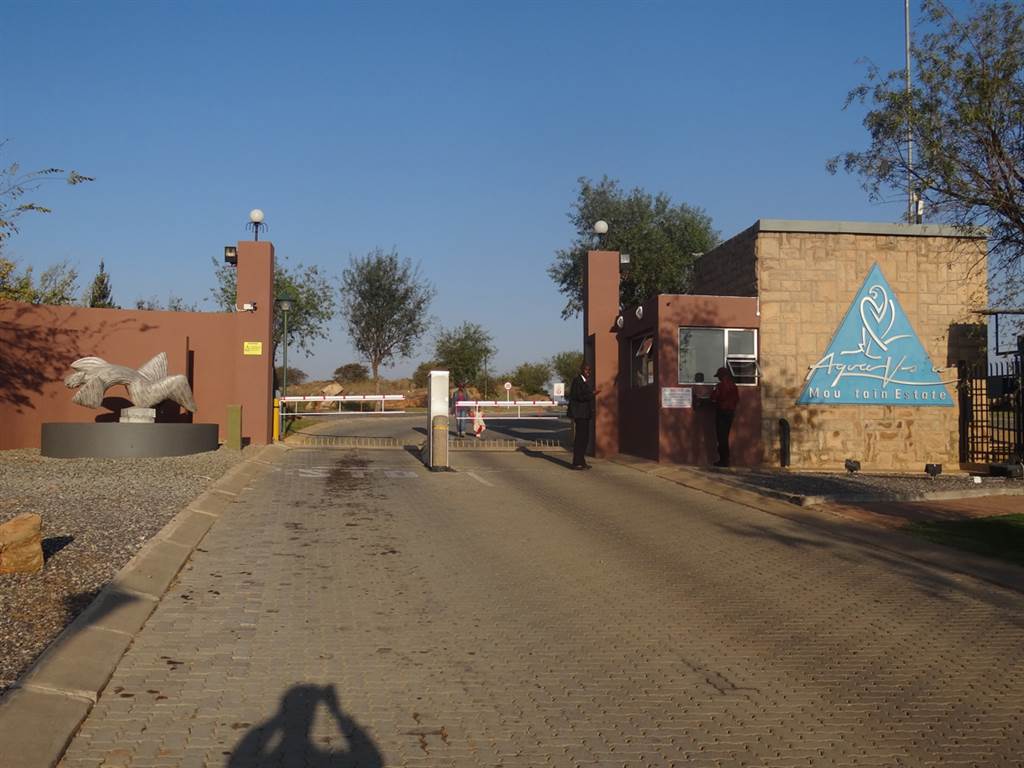 1795 m² Land available in Bronkhorstspruit photo number 1