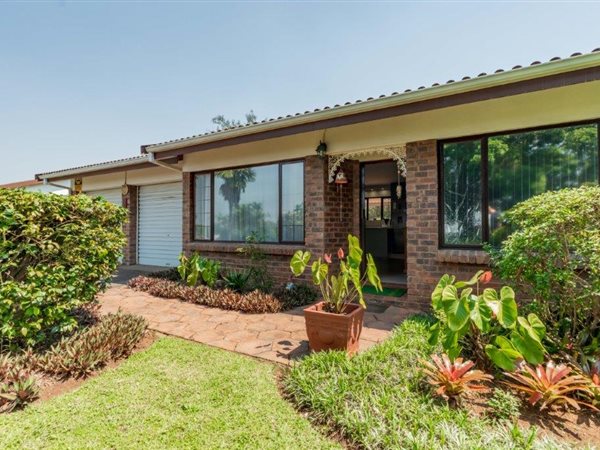 3 Bedroom Townhouse 3 Bedroom Townhouse