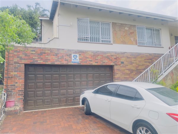4 Bedroom House 4 Bedroom House
