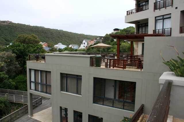 1 Bed Flat in Herolds Bay photo number 2
