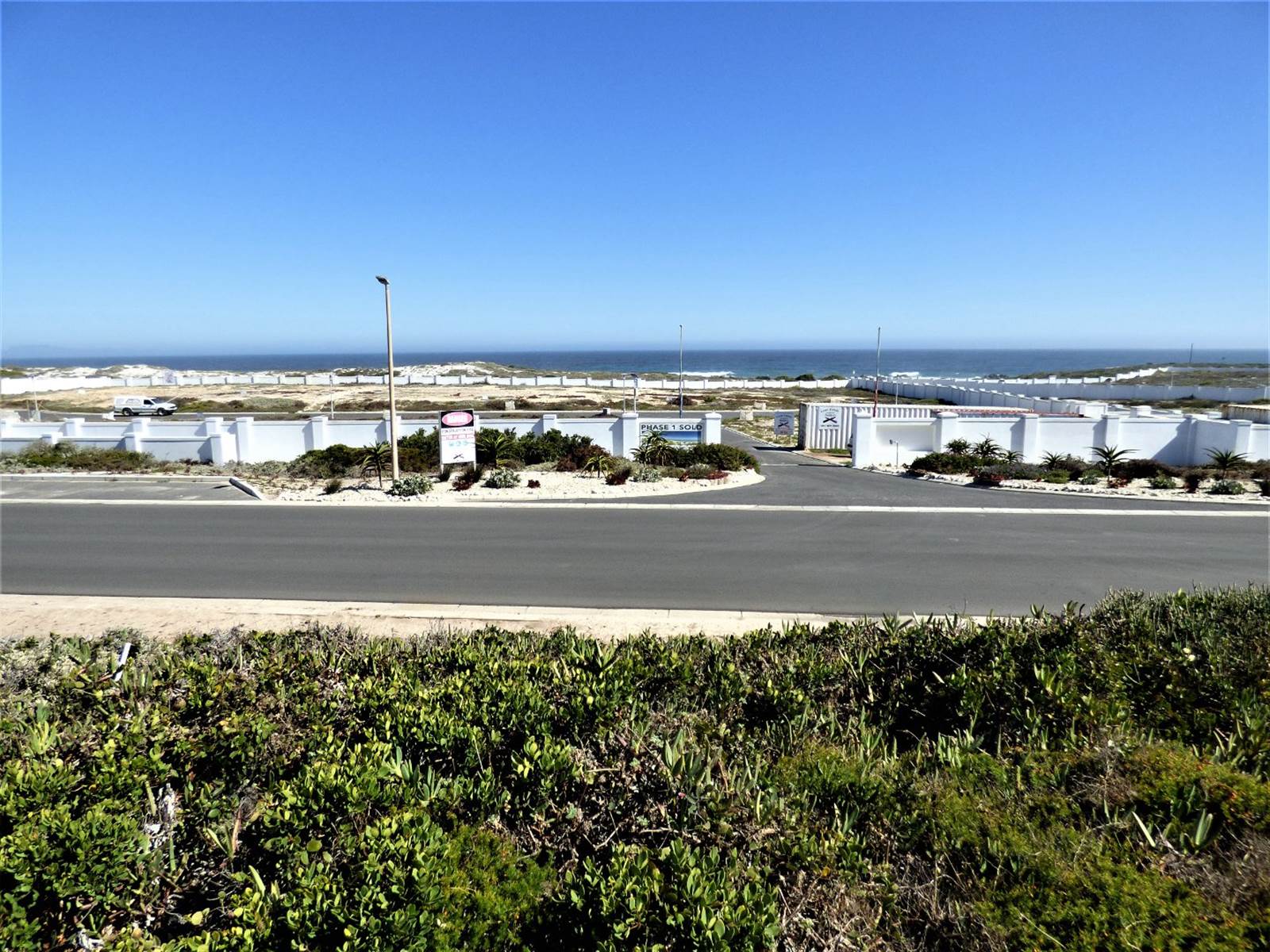 1067 m² Land available in Yzerfontein photo number 4