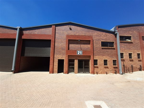 535  m² Industrial space