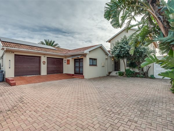 5 Bedroom House