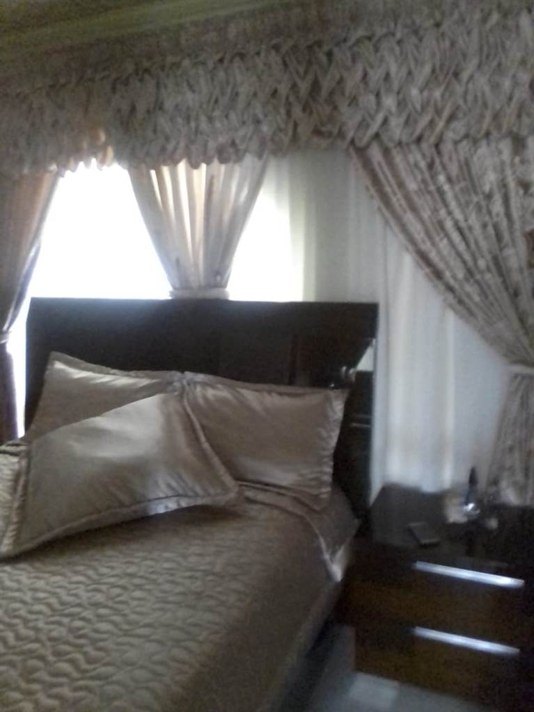 2 Bed House in Phiri photo number 13