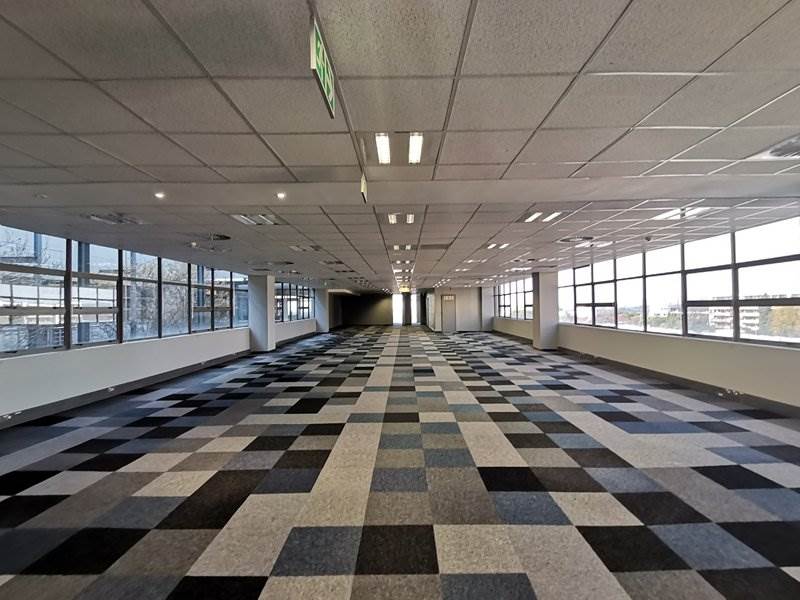 699  m² Office Space in Rosebank photo number 13