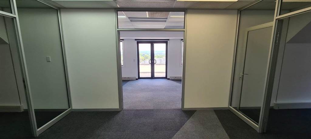 431  m² Commercial space in Bryanston photo number 14