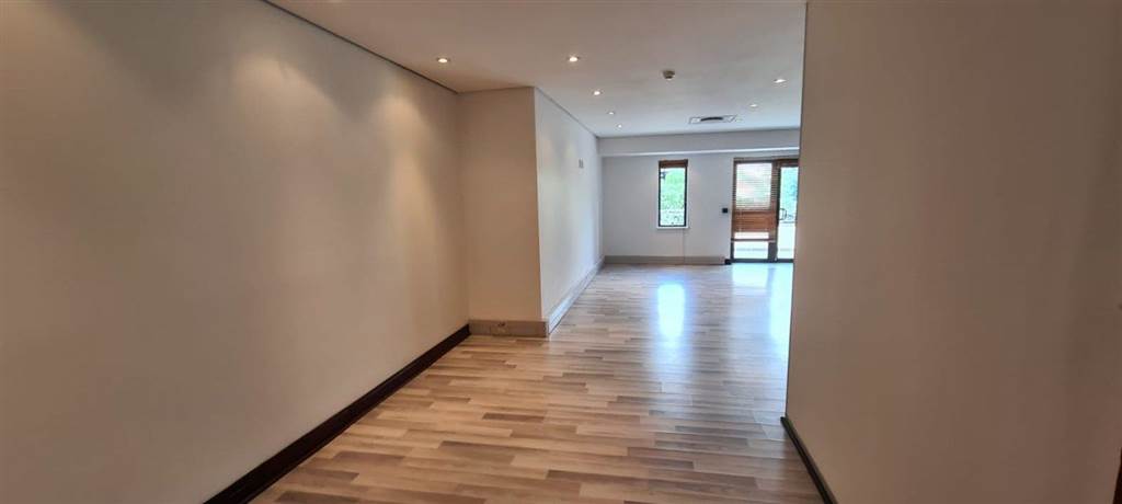 431  m² Commercial space in Bryanston photo number 24