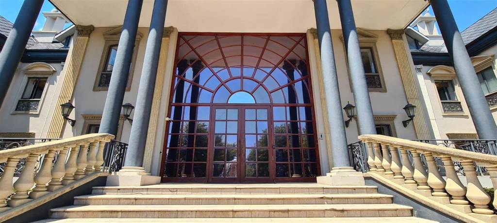 431  m² Commercial space in Bryanston photo number 2