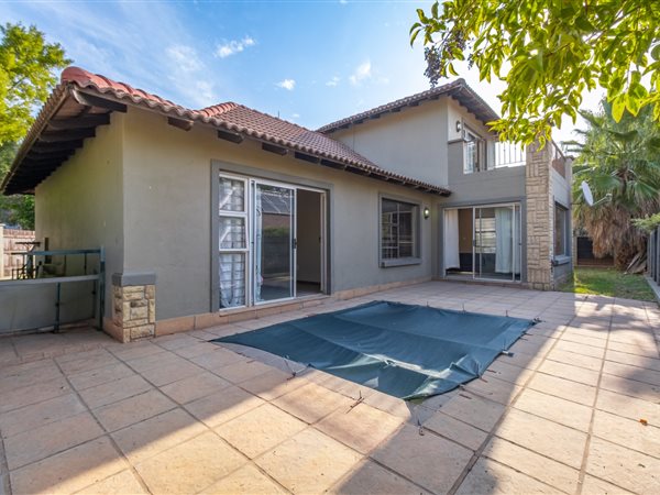 3 Bedroom House 3 Bedroom House