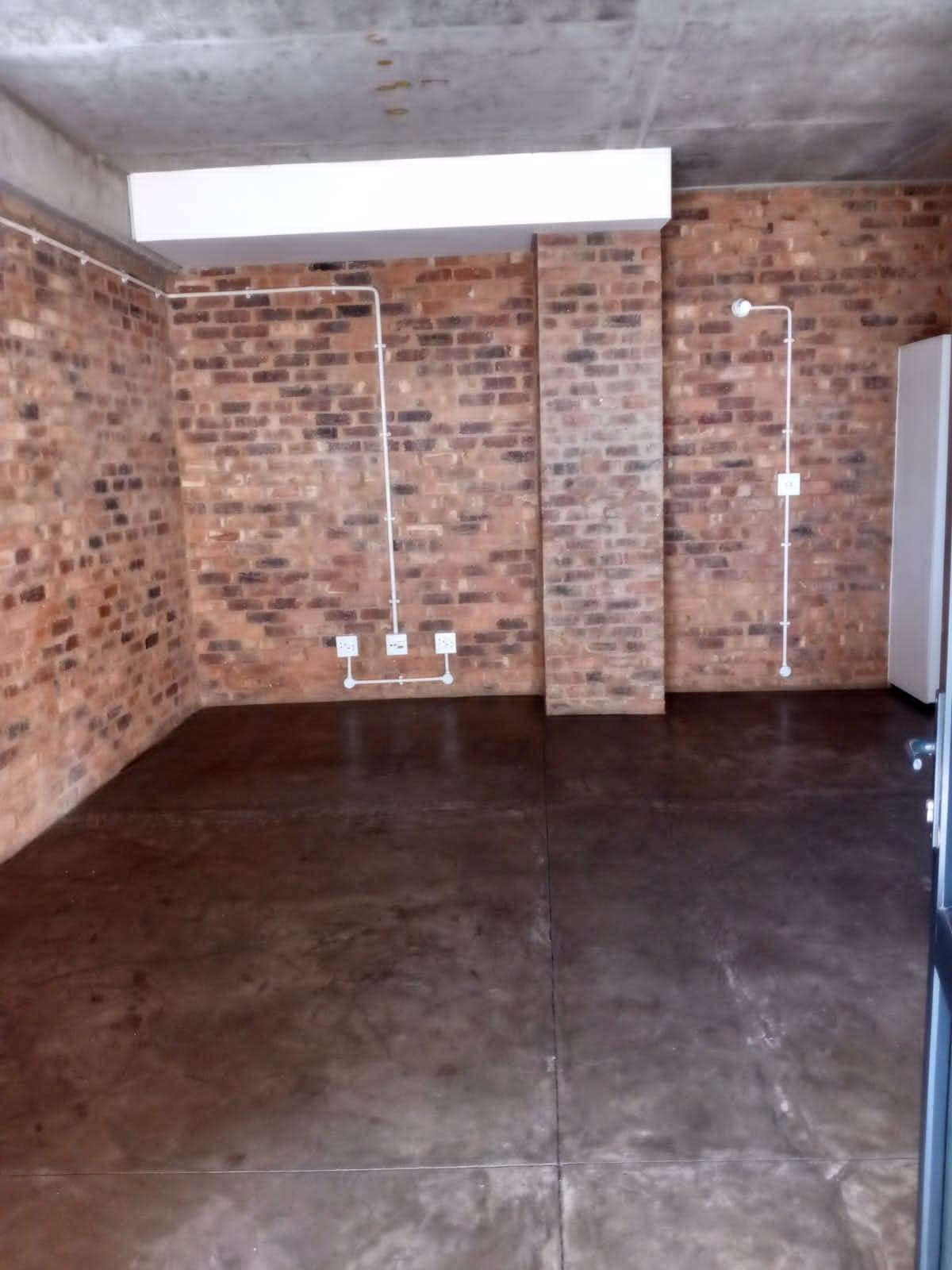 Bachelor apartment in City & Suburban (Maboneng) photo number 18