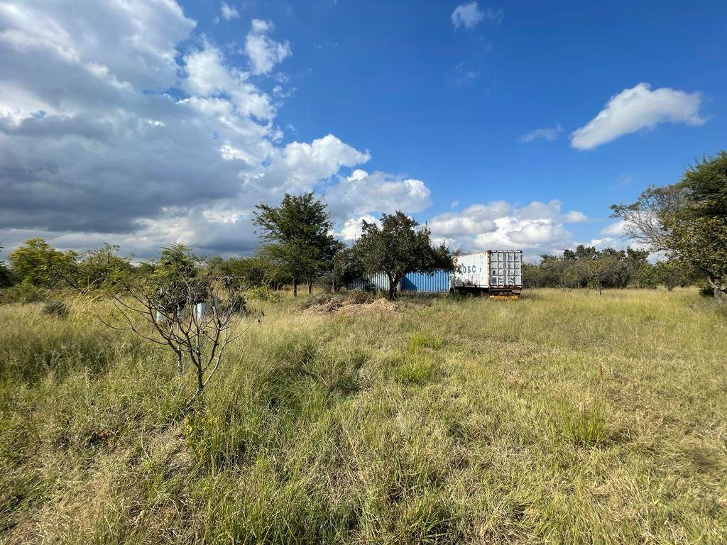 1894 m² Land available in Trompsburg photo number 3