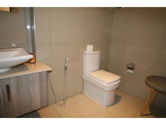 2 Bed Townhouse in Rosebank photo number 12