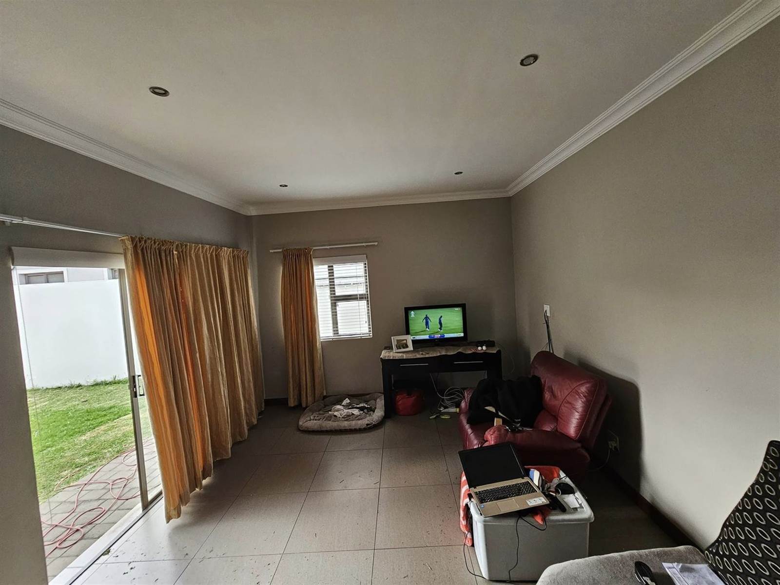 3 Bed House in Trichardt photo number 3