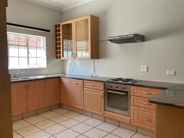 2 Bedroom Townhouse 2 Bedroom Townhouse