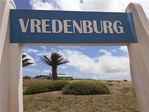 1850 m² Land available in Vredenburg