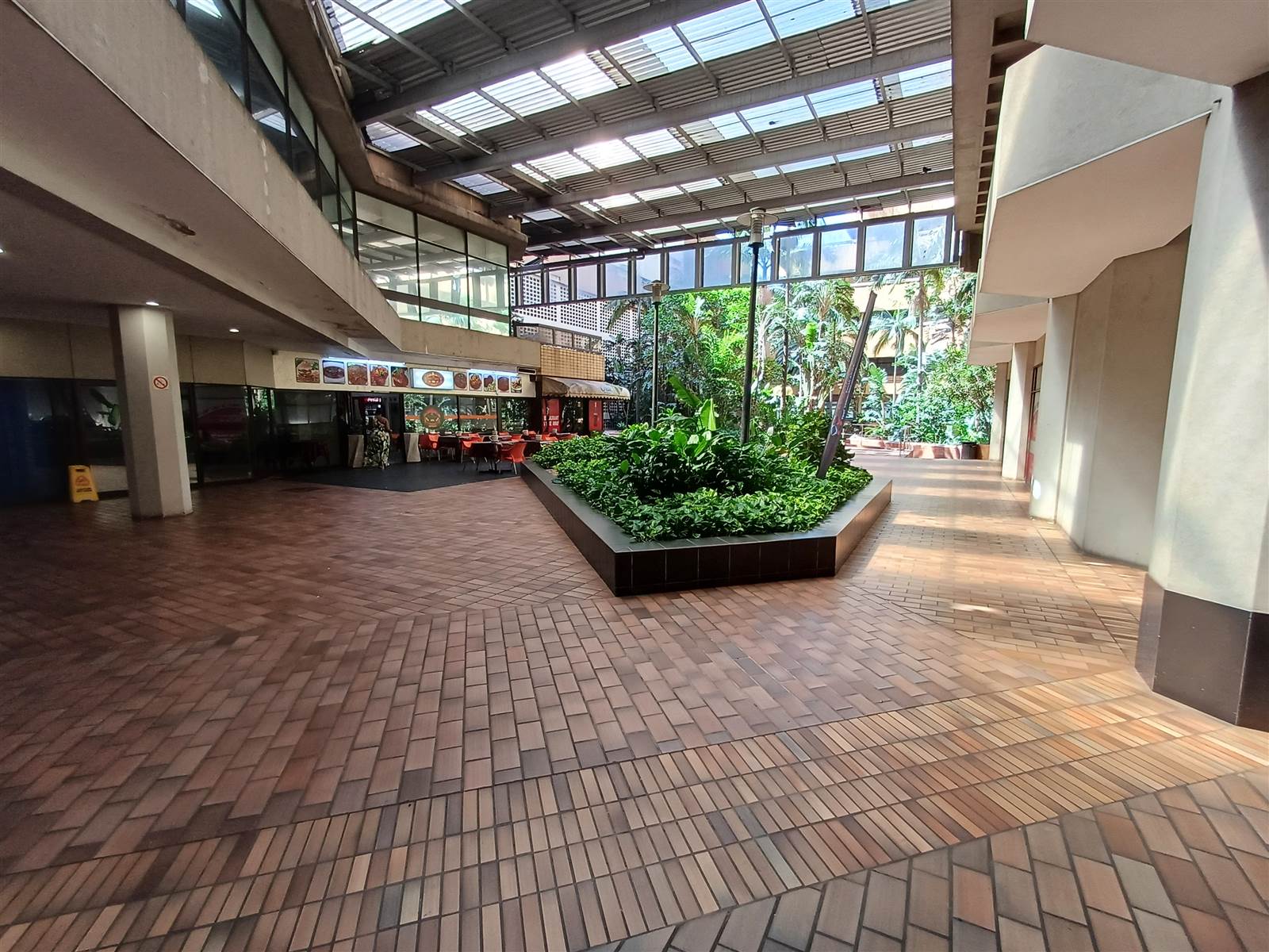 433.7  m² Commercial space in Durban CBD photo number 15