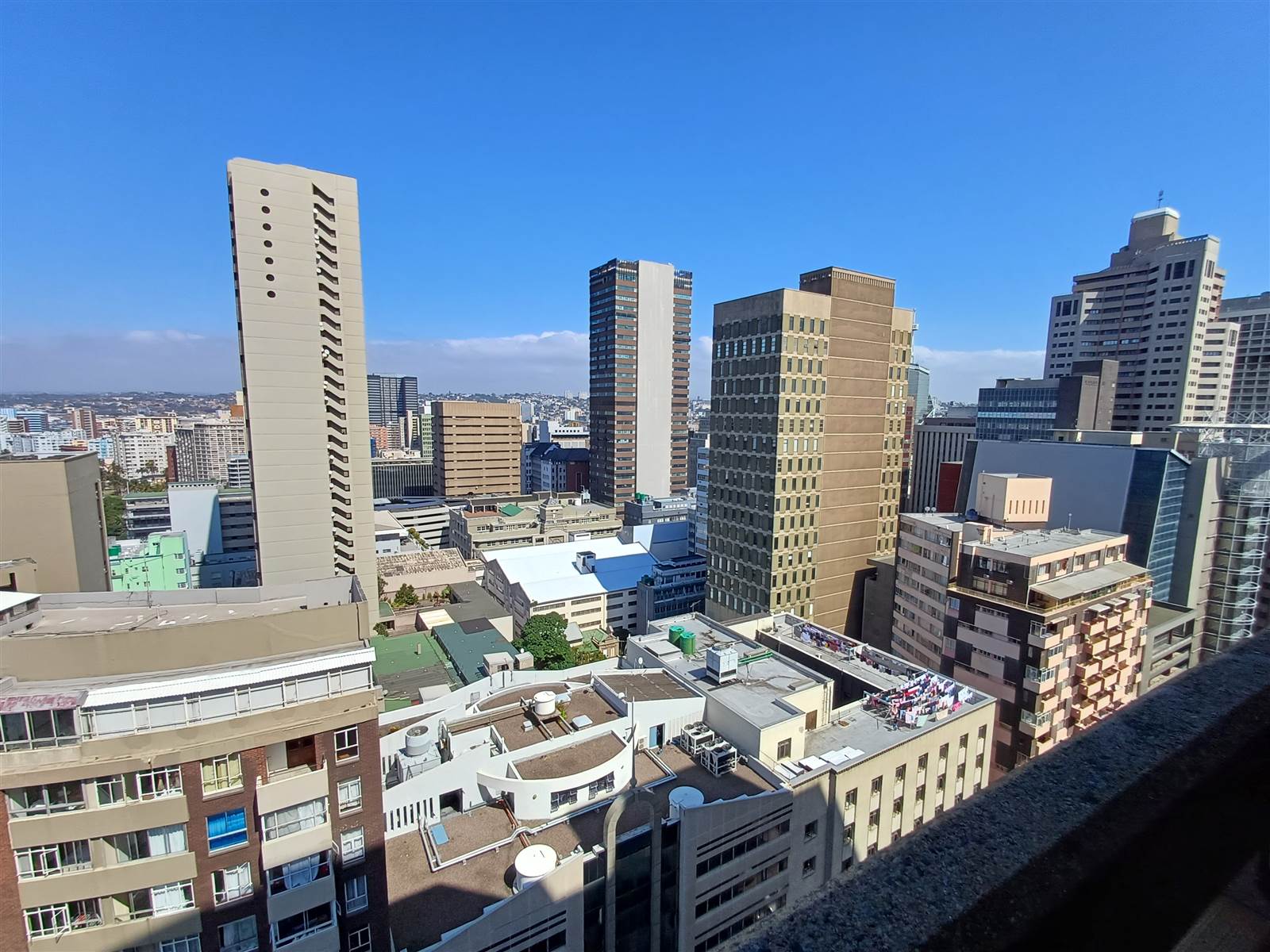 433.7  m² Commercial space in Durban CBD photo number 3