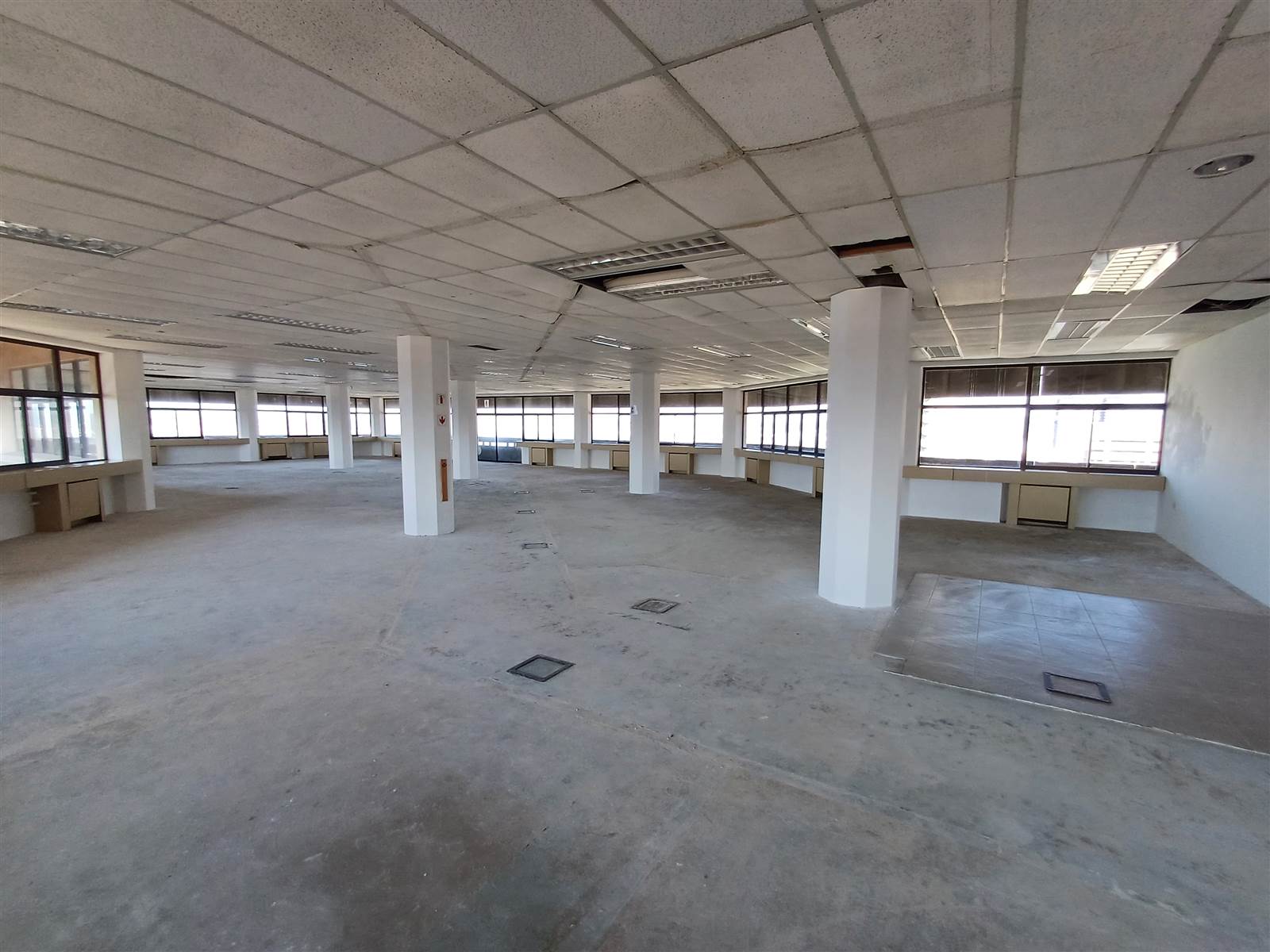 433.7  m² Commercial space in Durban CBD photo number 13
