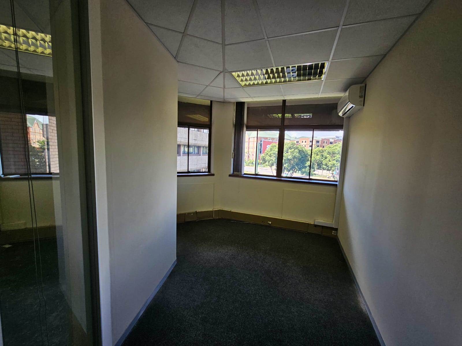 484  m² Commercial space in Centurion CBD photo number 10