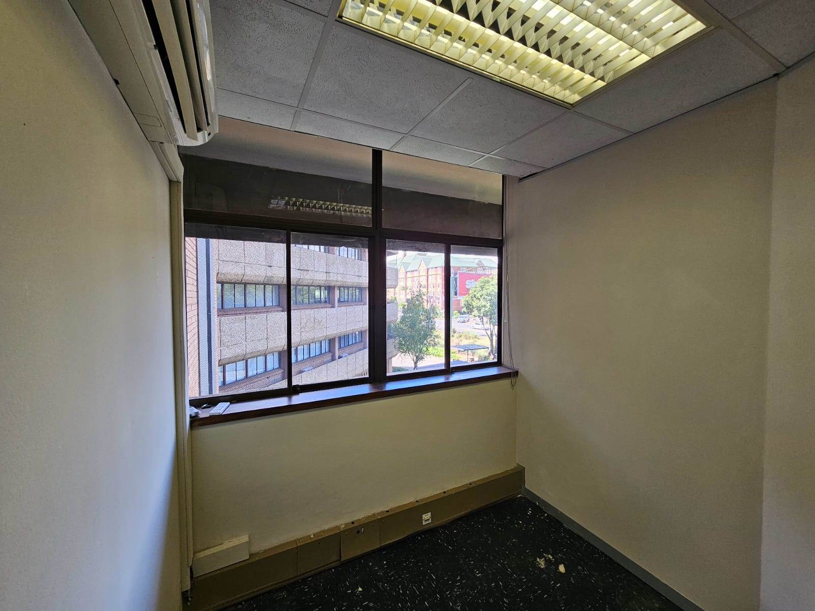 484  m² Commercial space in Centurion CBD photo number 5