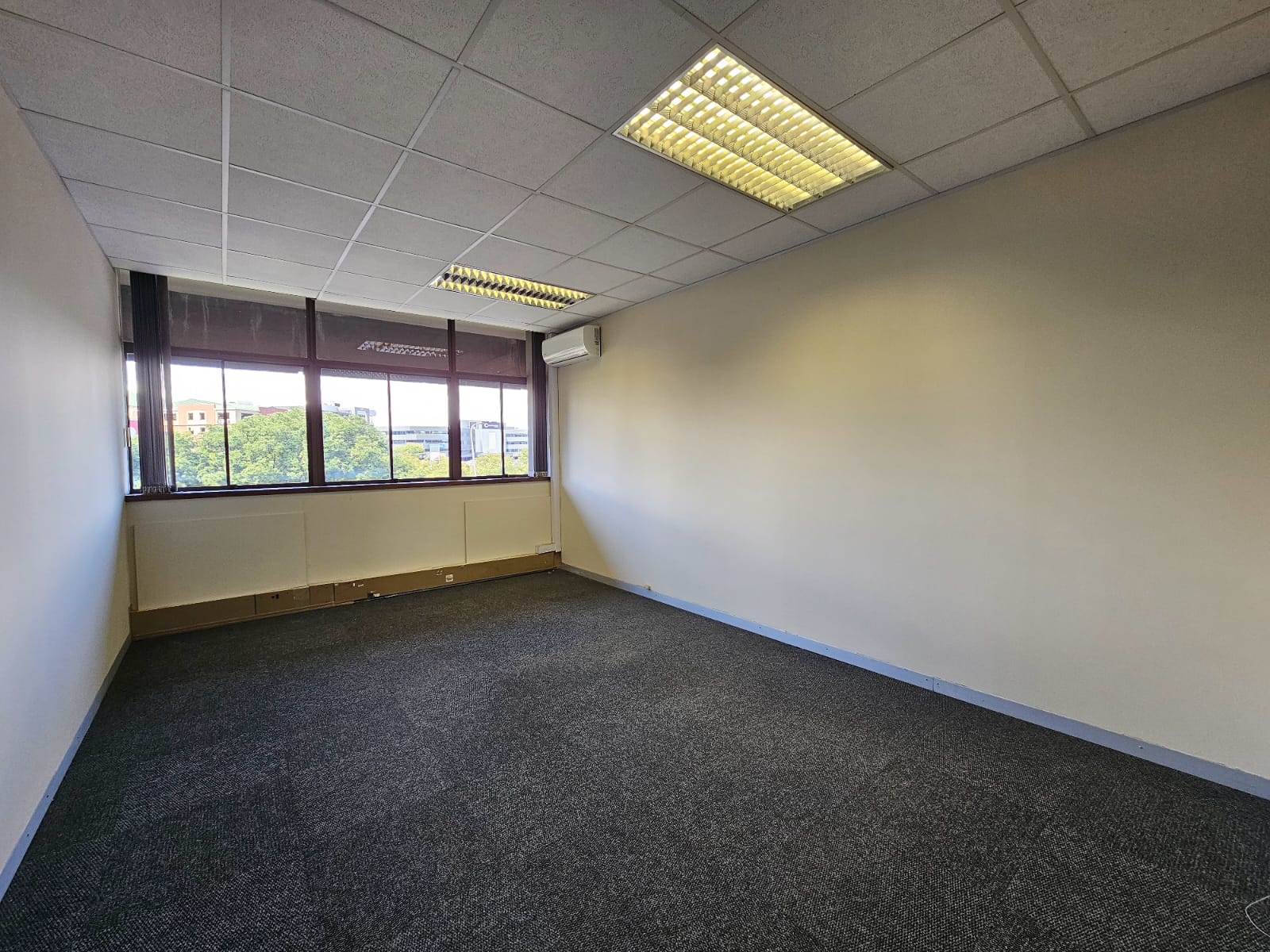 484  m² Commercial space in Centurion CBD photo number 9