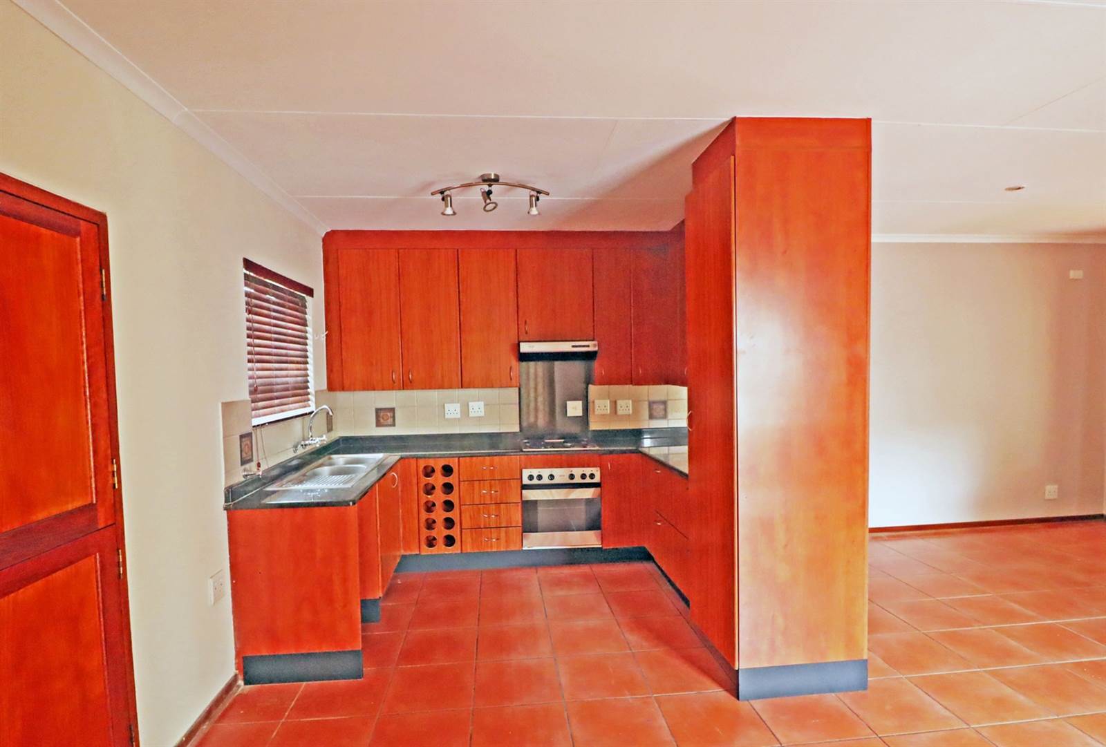 3 Bed Townhouse in Bryanston photo number 9