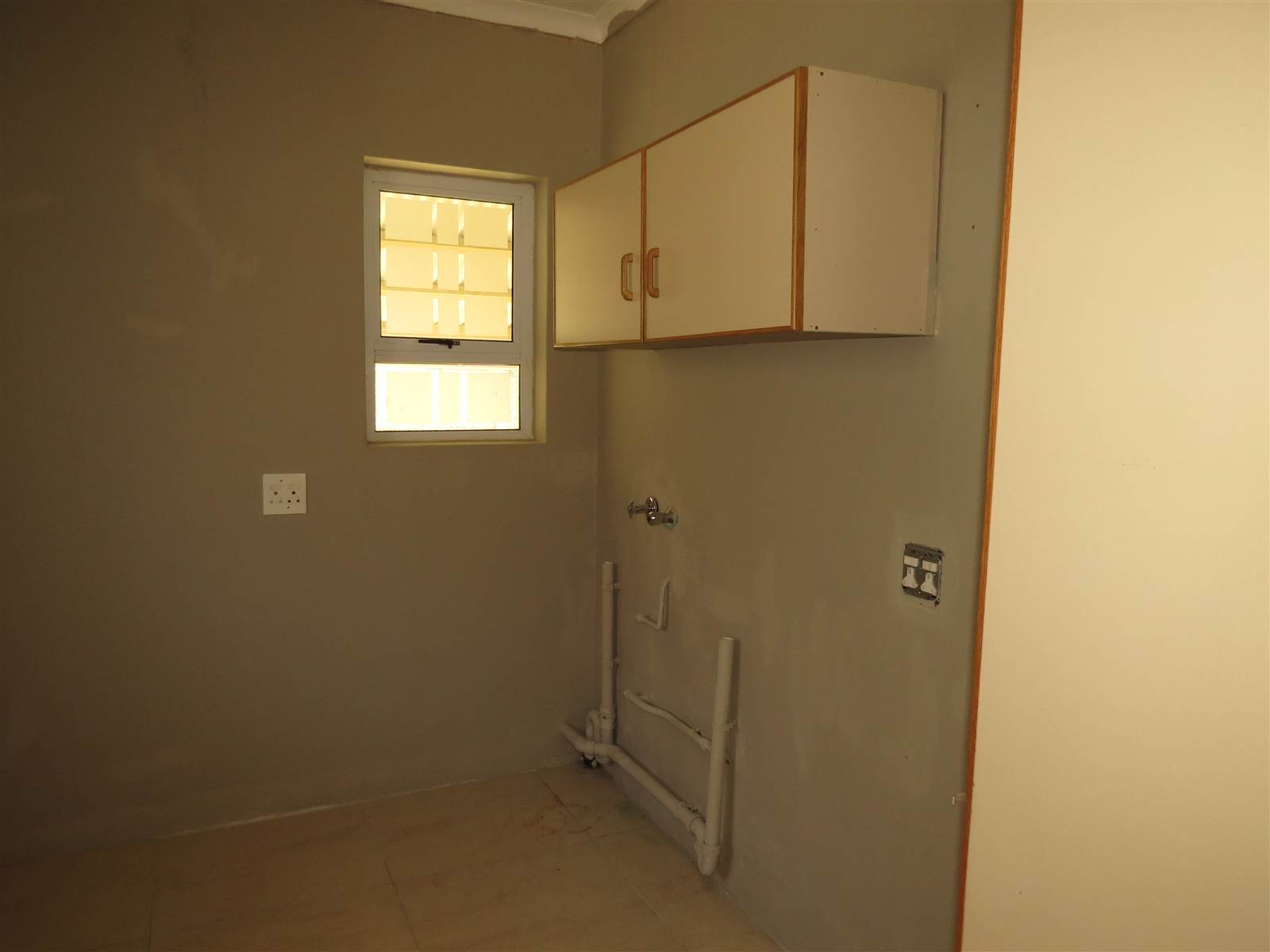 3 Bed House in Stilbaai photo number 12