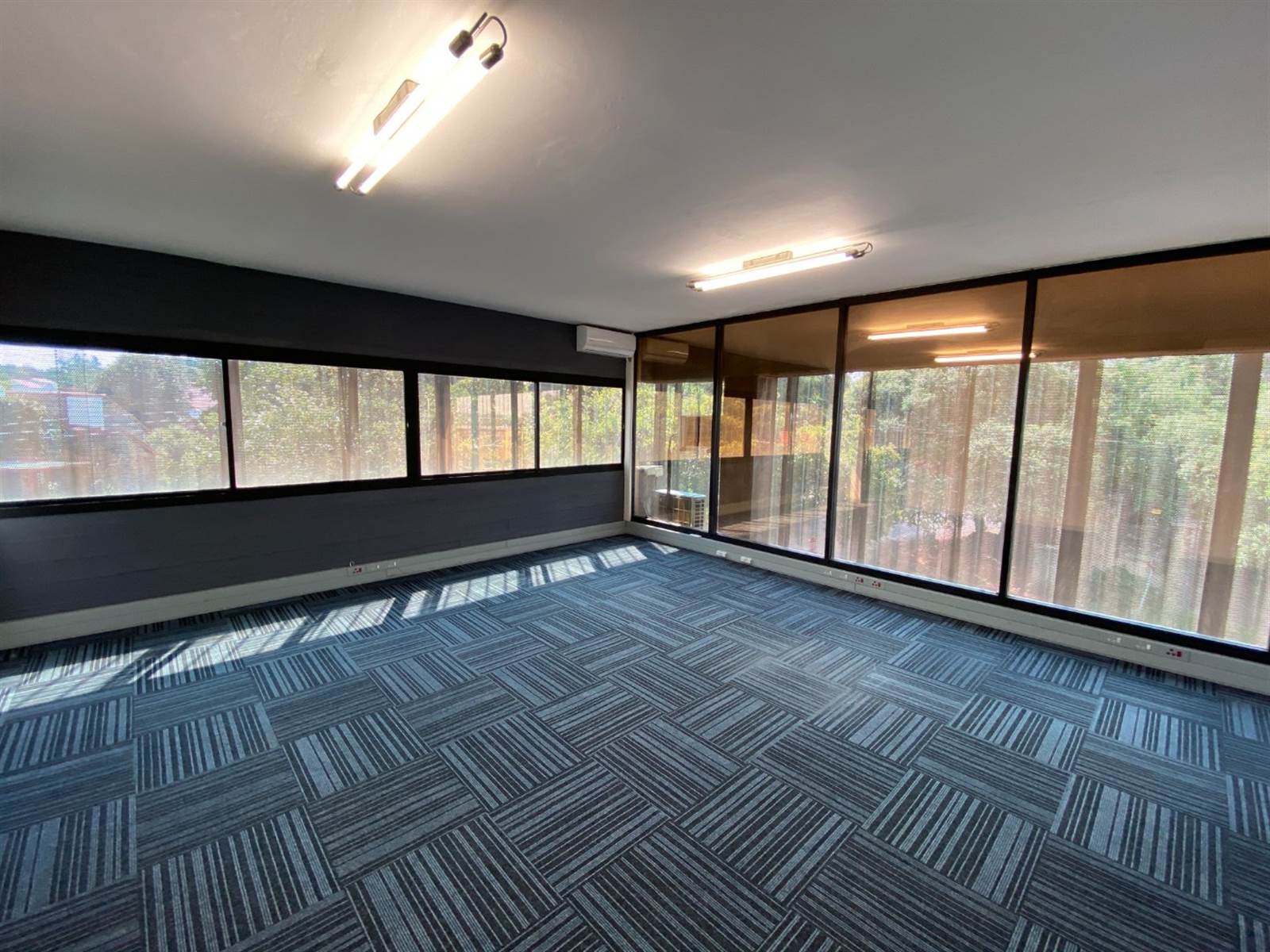 400  m² Office Space in Lynnwood photo number 11